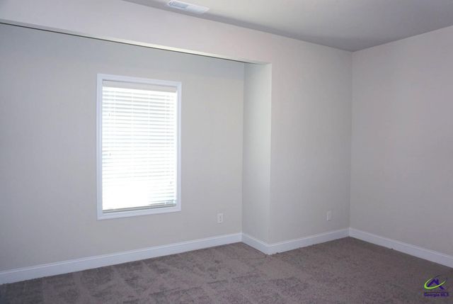 124 Bluecoat Trail, Byron, GA 31008