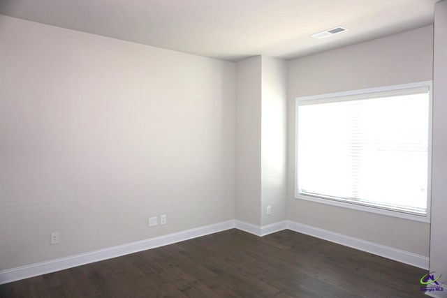 124 Bluecoat Trail, Byron, GA 31008