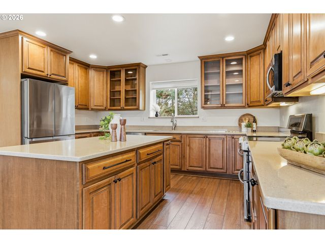 5601 S ANDERSON Rd, Aurora, OR 97002