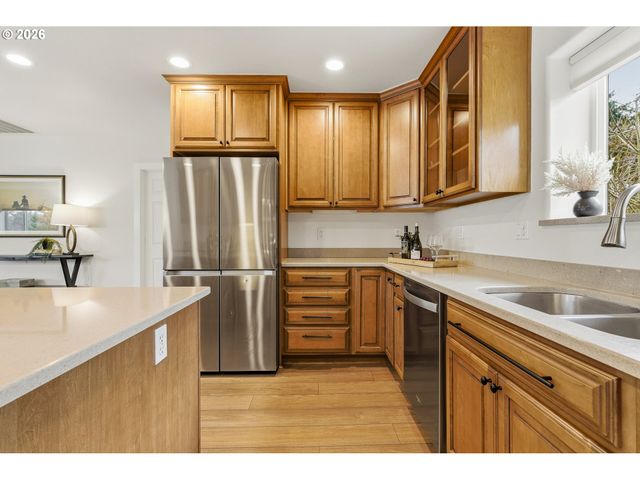 5601 S ANDERSON Rd, Aurora, OR 97002