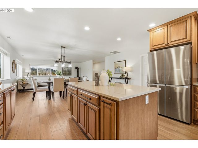 5601 S ANDERSON Rd, Aurora, OR 97002