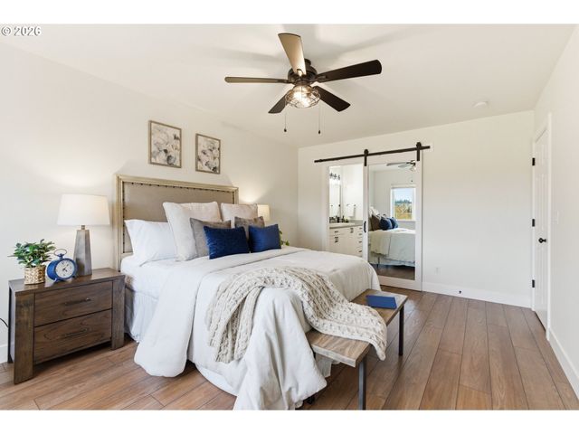 5601 S ANDERSON Rd, Aurora, OR 97002