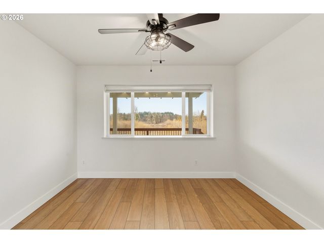 5601 S ANDERSON Rd, Aurora, OR 97002