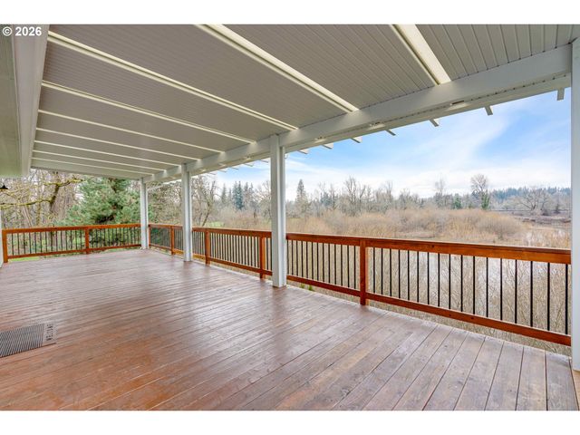 5601 S ANDERSON Rd, Aurora, OR 97002