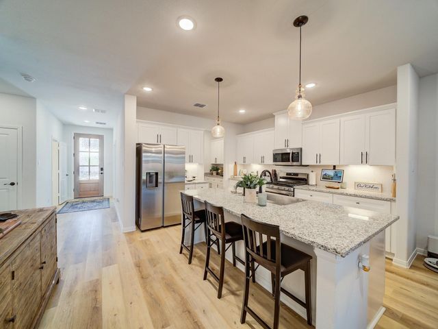 1820 Temple Hills, Van Alstyne, TX 75495