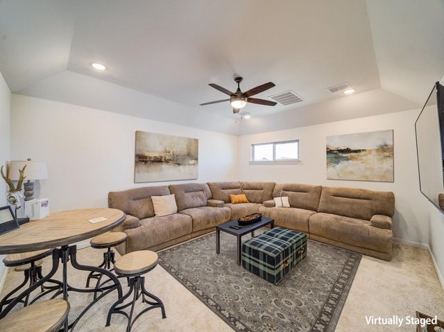 1820 Temple Hills, Van Alstyne, TX 75495