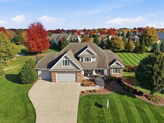 6399 Irving Drive, Sun Prairie, WI 53590