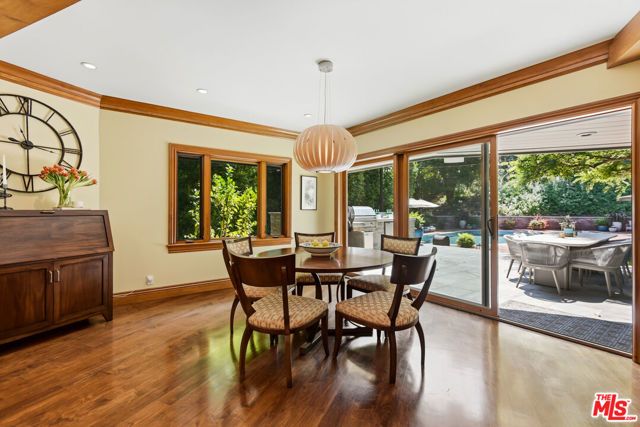 15946 Woodvale Road, Los Angeles, CA 91436
