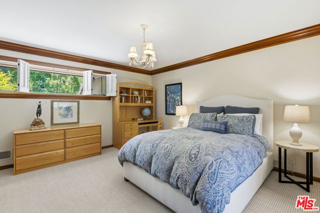 15946 Woodvale Road, Los Angeles, CA 91436