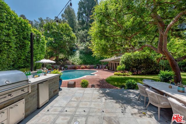 15946 Woodvale Road, Los Angeles, CA 91436
