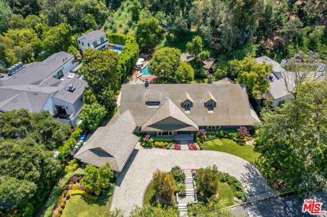 15946 Woodvale Road, Los Angeles, CA 91436