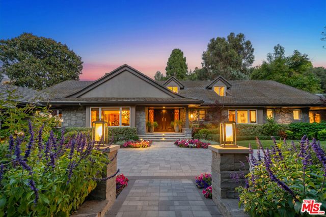 15946 Woodvale Road, Los Angeles, CA 91436