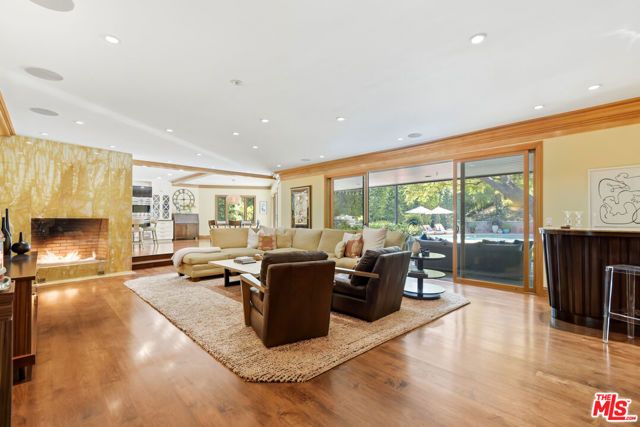 15946 Woodvale Road, Los Angeles, CA 91436