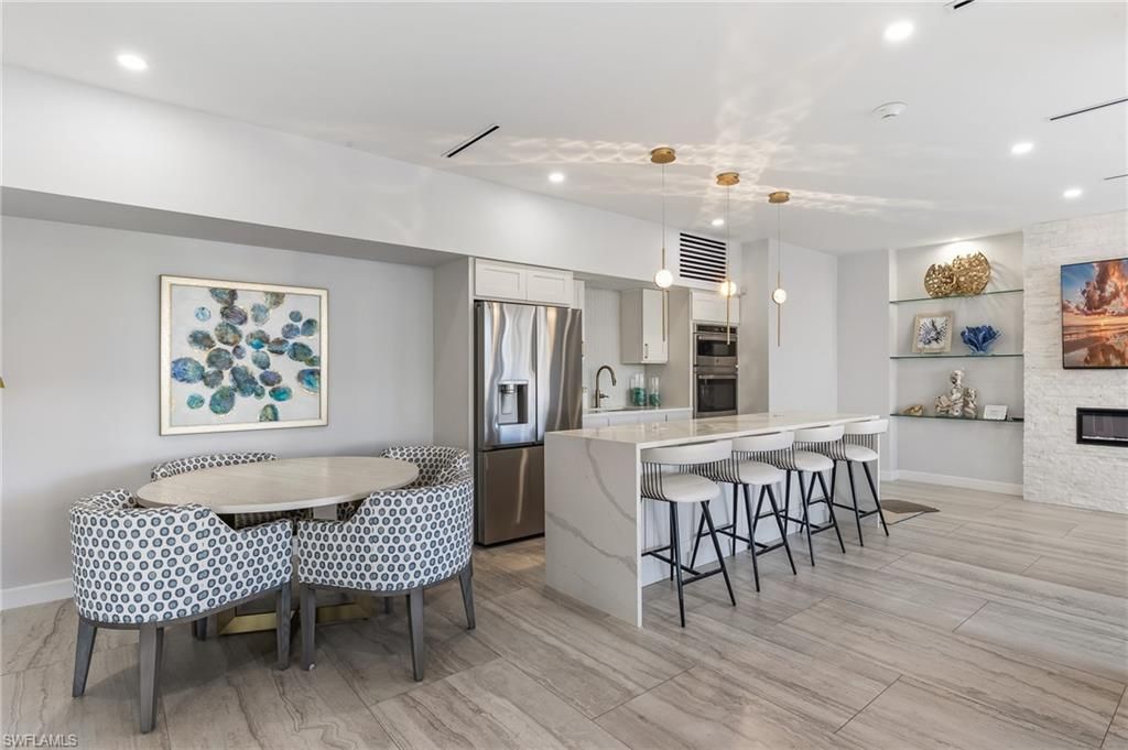 1 Bluebill AVE 108, NAPLES, FL 34108 — photo 3