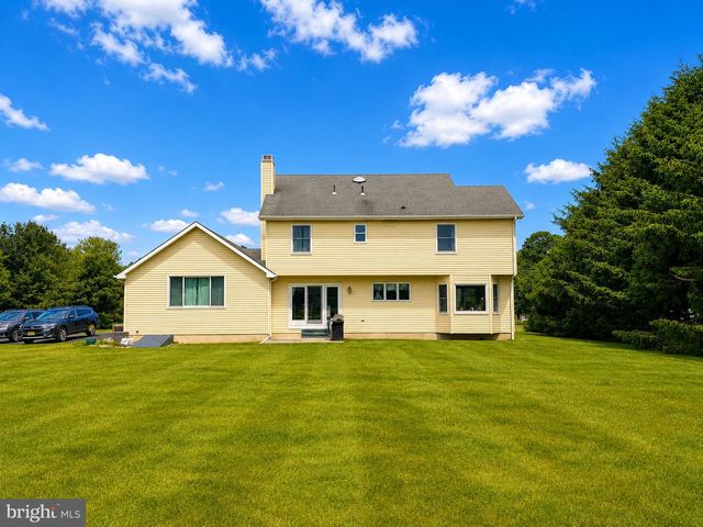 420 WOODSTOWN RD, Woolwich Twp, NJ 08085