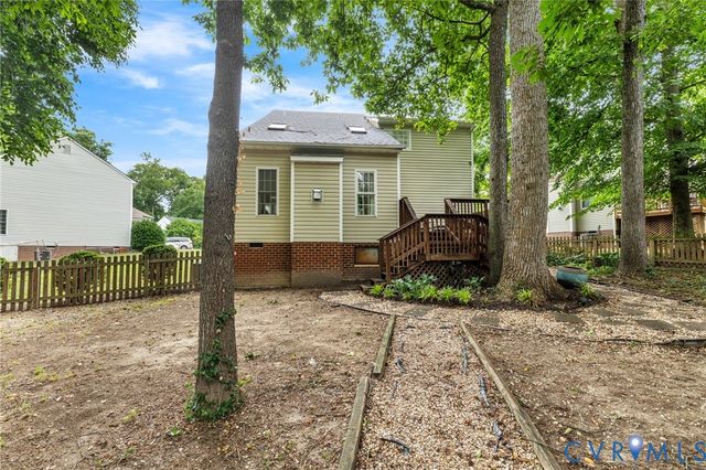10169 Grand Oaks Dr, Richmond, VA 23233