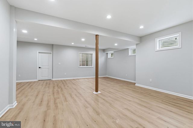 171 E HIGHLAND, Langhorne, PA 19047