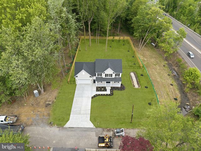 171 E HIGHLAND, Langhorne, PA 19047