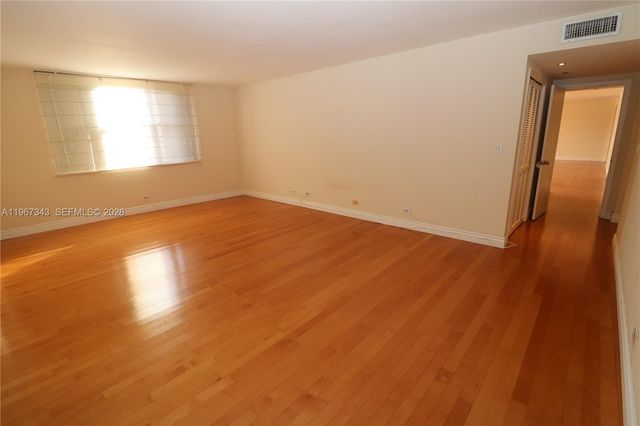 1800 NE 114th St 608, Miami, FL 33181