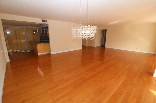 1800 NE 114th St 608, Miami, FL 33181