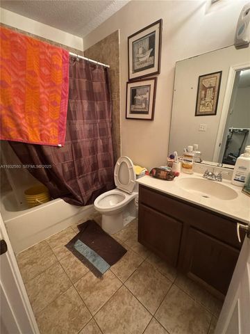 21115 NW 14th Pl 231, Miami Gardens, FL 33169