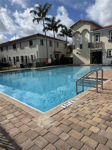 21115 NW 14th Pl 231, Miami Gardens, FL 33169