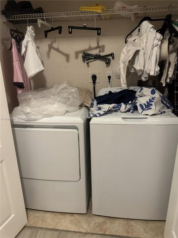 21115 NW 14th Pl 231, Miami Gardens, FL 33169