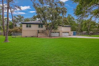 1010 Rosewood Drive, Dickinson, TX 77539