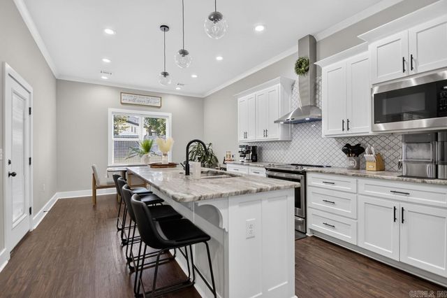 877 Oak Forest Circle, Sherwood, AR 72120