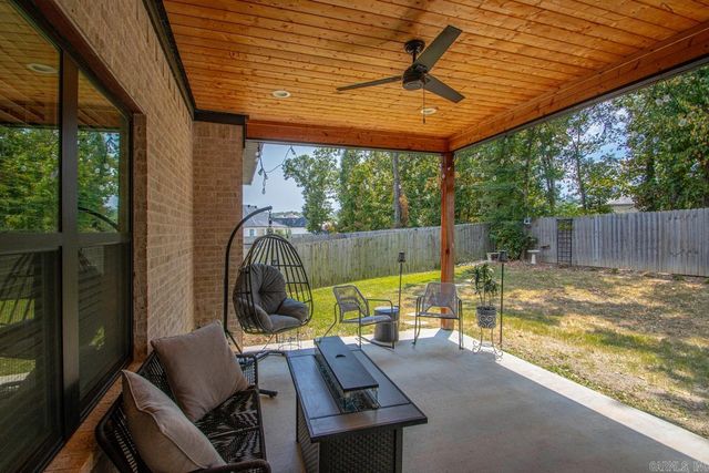 877 Oak Forest Circle, Sherwood, AR 72120