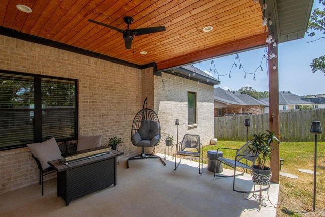 877 Oak Forest Circle, Sherwood, AR 72120