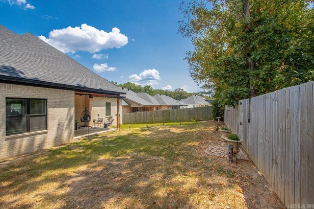 877 Oak Forest Circle, Sherwood, AR 72120