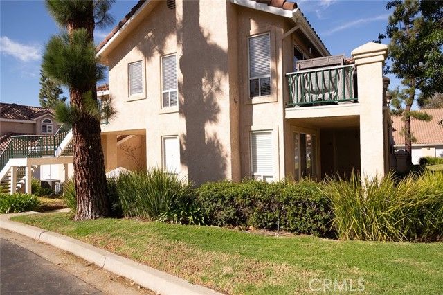 272 Fieldstone Way A, Simi Valley, CA 93065