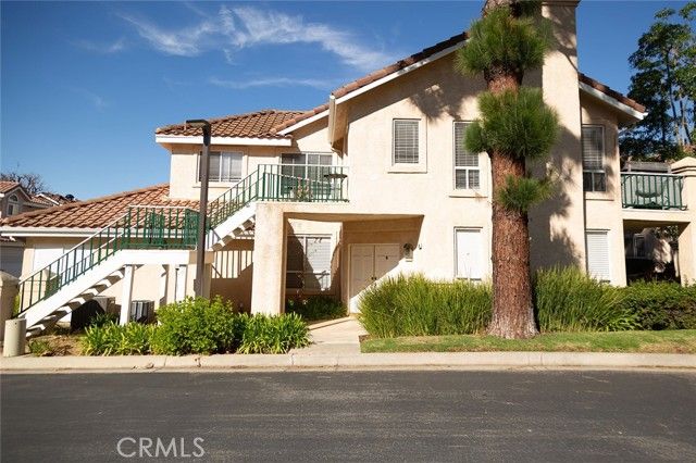 272 Fieldstone Way A, Simi Valley, CA 93065