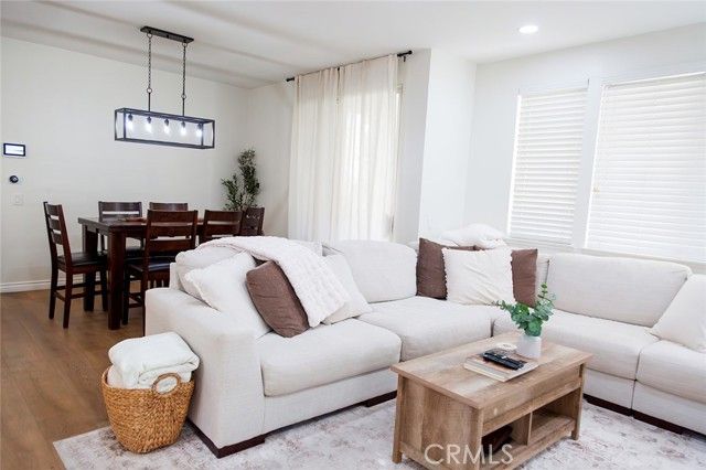 272 Fieldstone Way A, Simi Valley, CA 93065