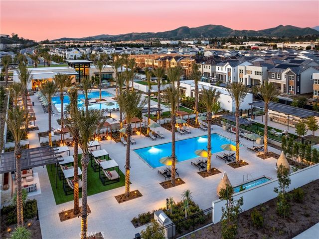 210 Paddlewheel, Lake Forest, CA 92630