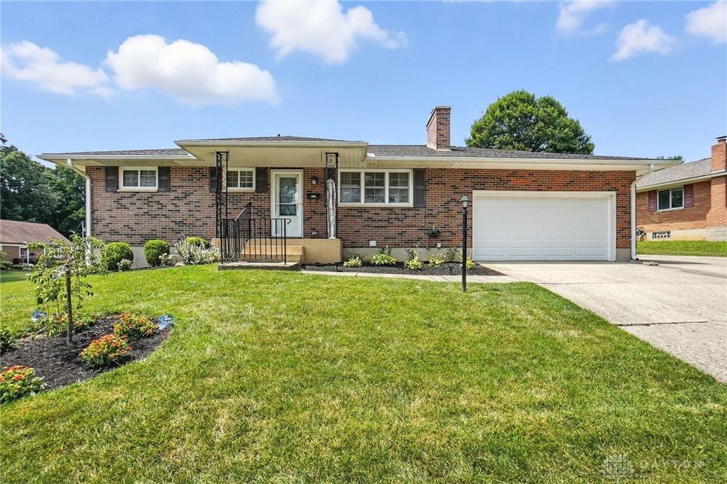 4133 Willowbrook Drive, Moorefield Twp, OH 45503