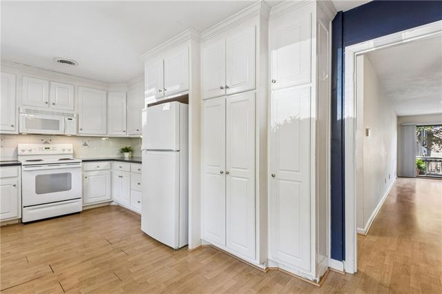 4250 D'Youville Trace, Atlanta, GA 30341