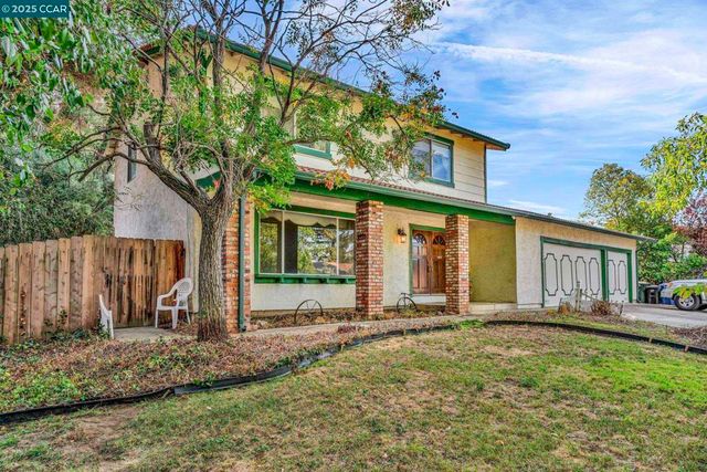 1239 Krona Ln, Concord, CA 94521