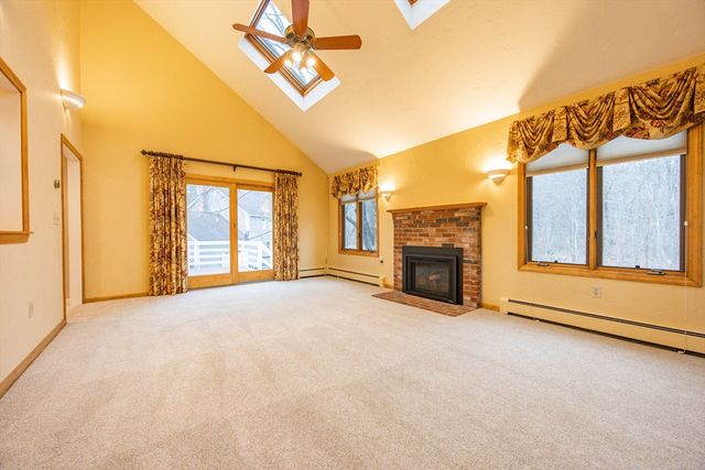 261 Rolling Meadow Drive, Holliston, MA 01746