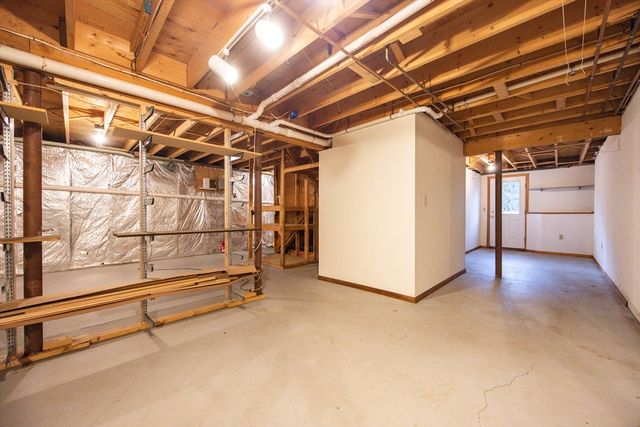 261 Rolling Meadow Drive, Holliston, MA 01746