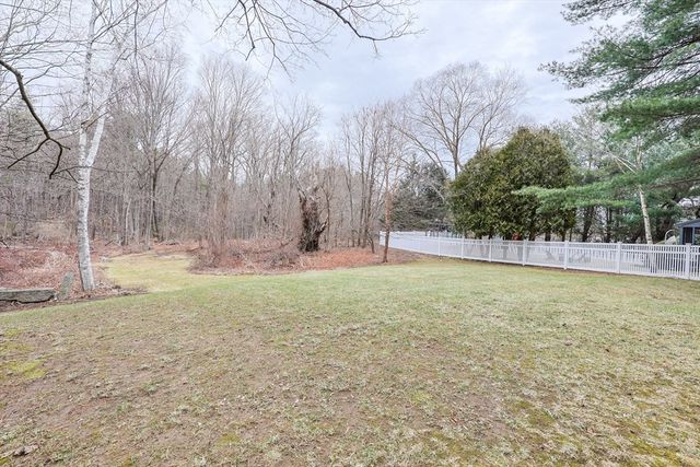 261 Rolling Meadow Drive, Holliston, MA 01746