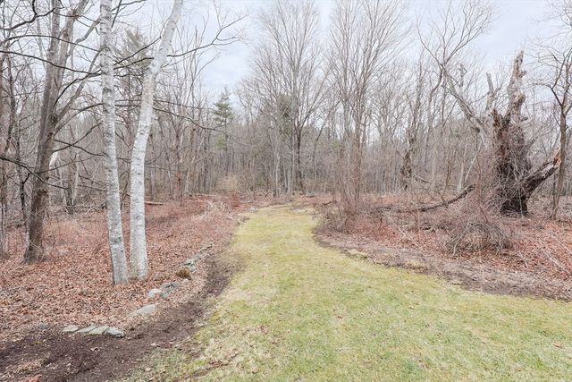 261 Rolling Meadow Drive, Holliston, MA 01746