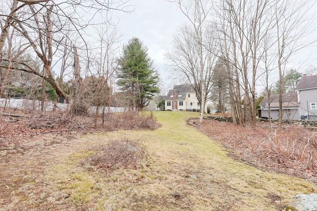 261 Rolling Meadow Drive, Holliston, MA 01746