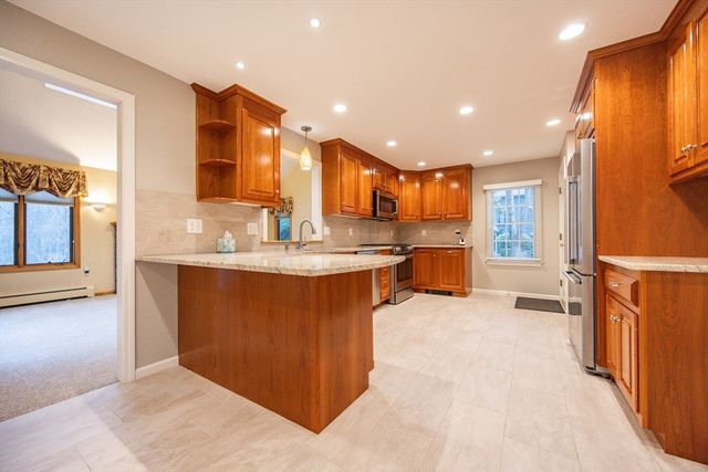 261 Rolling Meadow Drive, Holliston, MA 01746