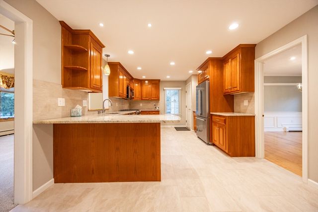 261 Rolling Meadow Drive, Holliston, MA 01746