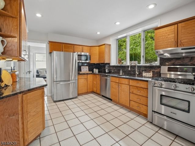 101 S Centre St, South Orange Village Twp., NJ 07079