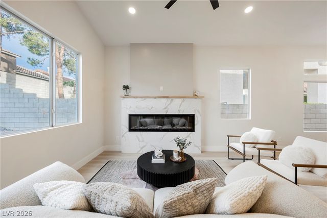 1889 Eagle Flight Lane, Henderson, NV 89012