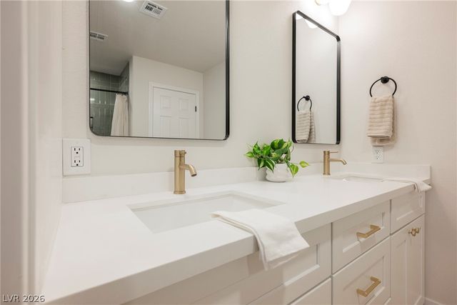 1889 Eagle Flight Lane, Henderson, NV 89012