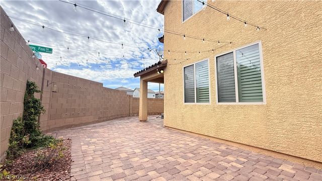 6489 Malibu Lagoon Court, Las Vegas, NV 89141